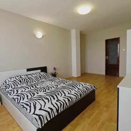 Lejlighed Spacious And Bright Maisonette Center *