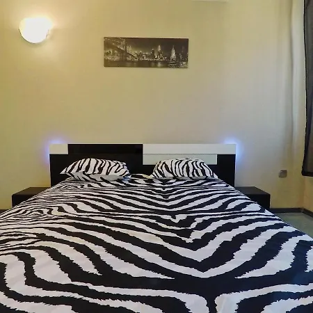 Apartment Spacious And Bright Maisonette Center Warna